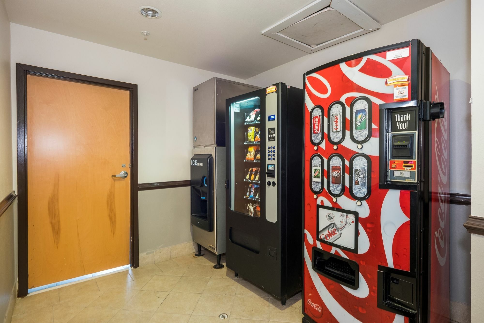 Red Roof Inn & Suites Biloxi - Ocean Springs Exteriör bild