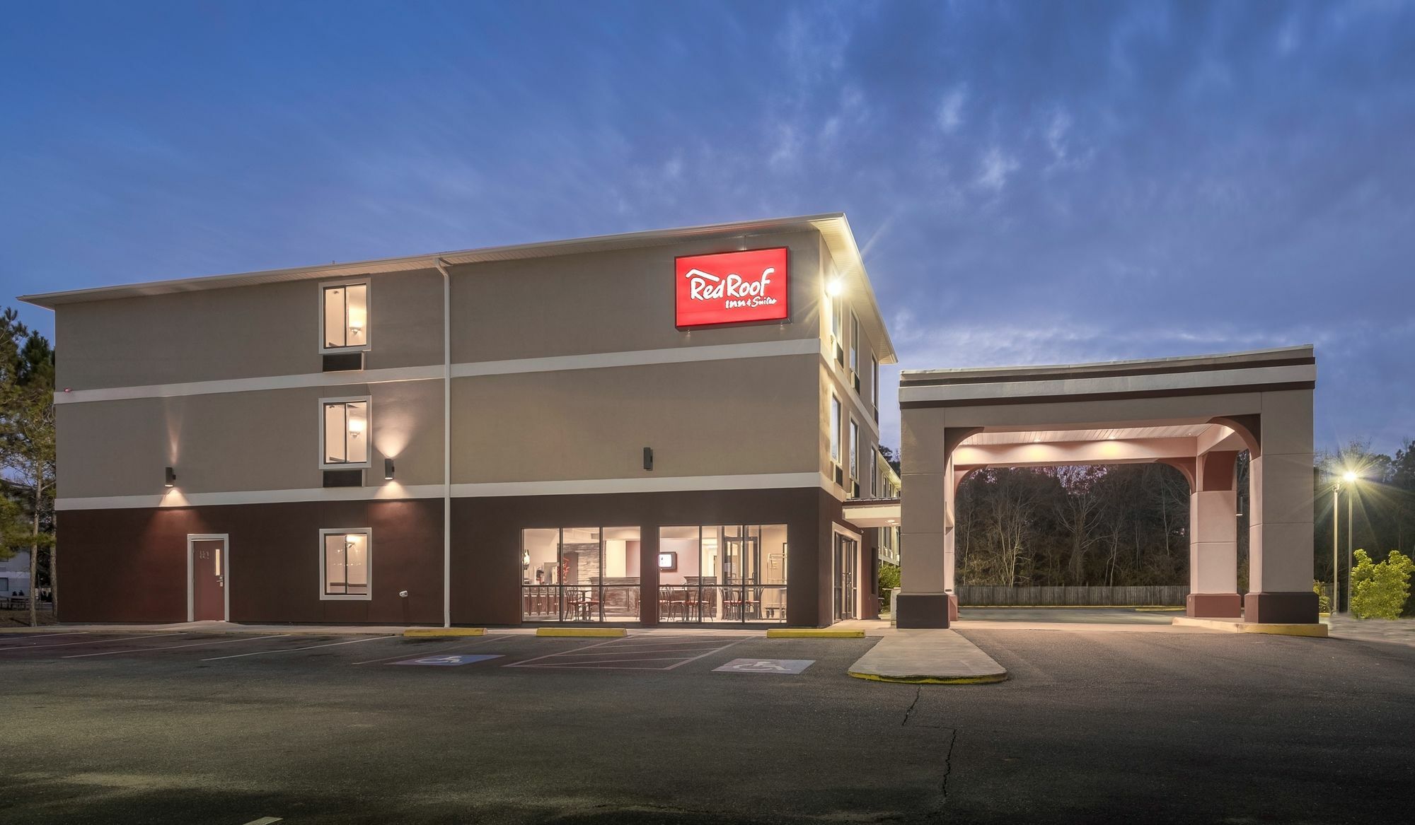 Red Roof Inn & Suites Biloxi - Ocean Springs Exteriör bild