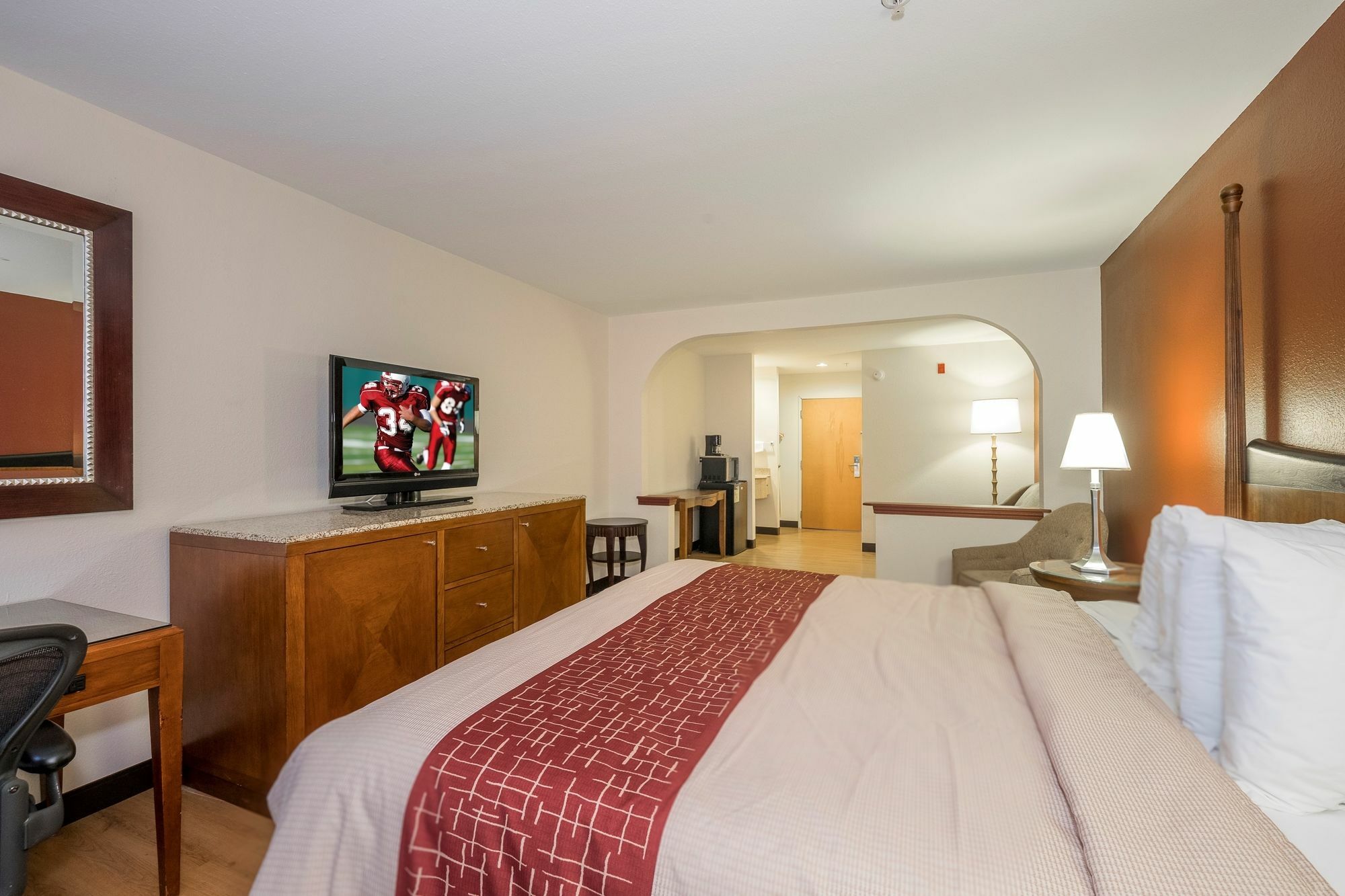 Red Roof Inn & Suites Biloxi - Ocean Springs Exteriör bild